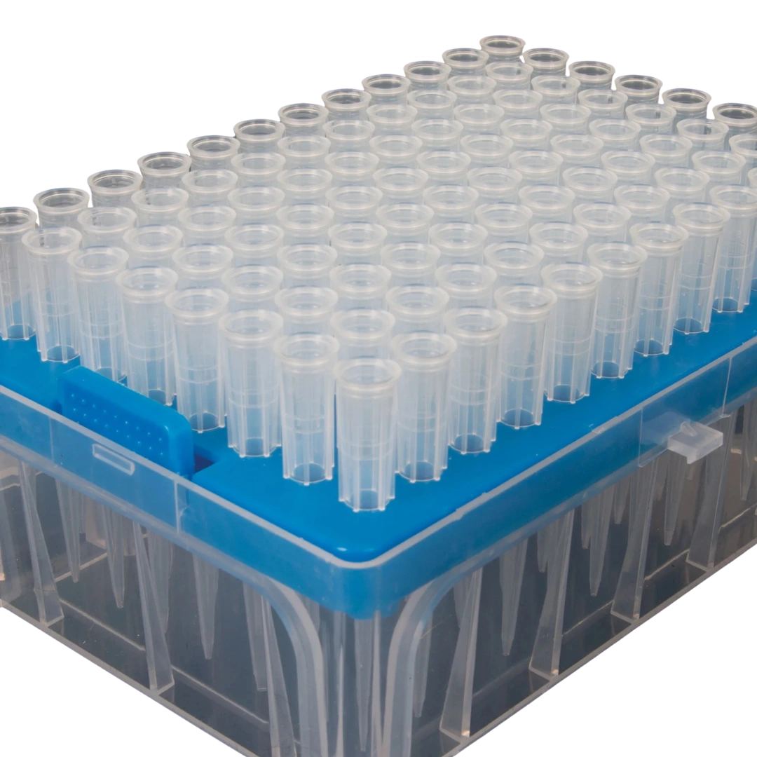 10-100ul Micropipettor Tips,"Clear pipette tips in blue rack tray"