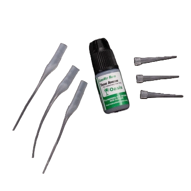 LiquiVet Rapid Tissue Adhesive,"Bottle with three applicator tips and three long nozzles"