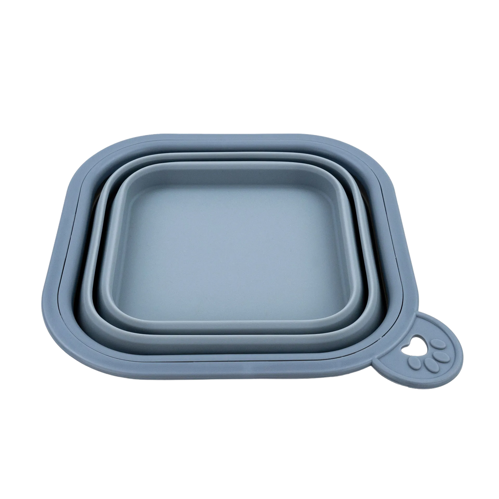 Replacement Collapsible Dog Bowls,"Blue collapsible pet bowl with paw-shaped hanging tab"