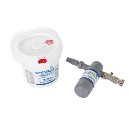 Wysiwash® Sanitizing System,"White bucket with lid and gray hose sprayer attachment"
