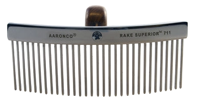Aaronco Rake Superior Star Dematter,"Metal rake head with wooden handle and long teeth"