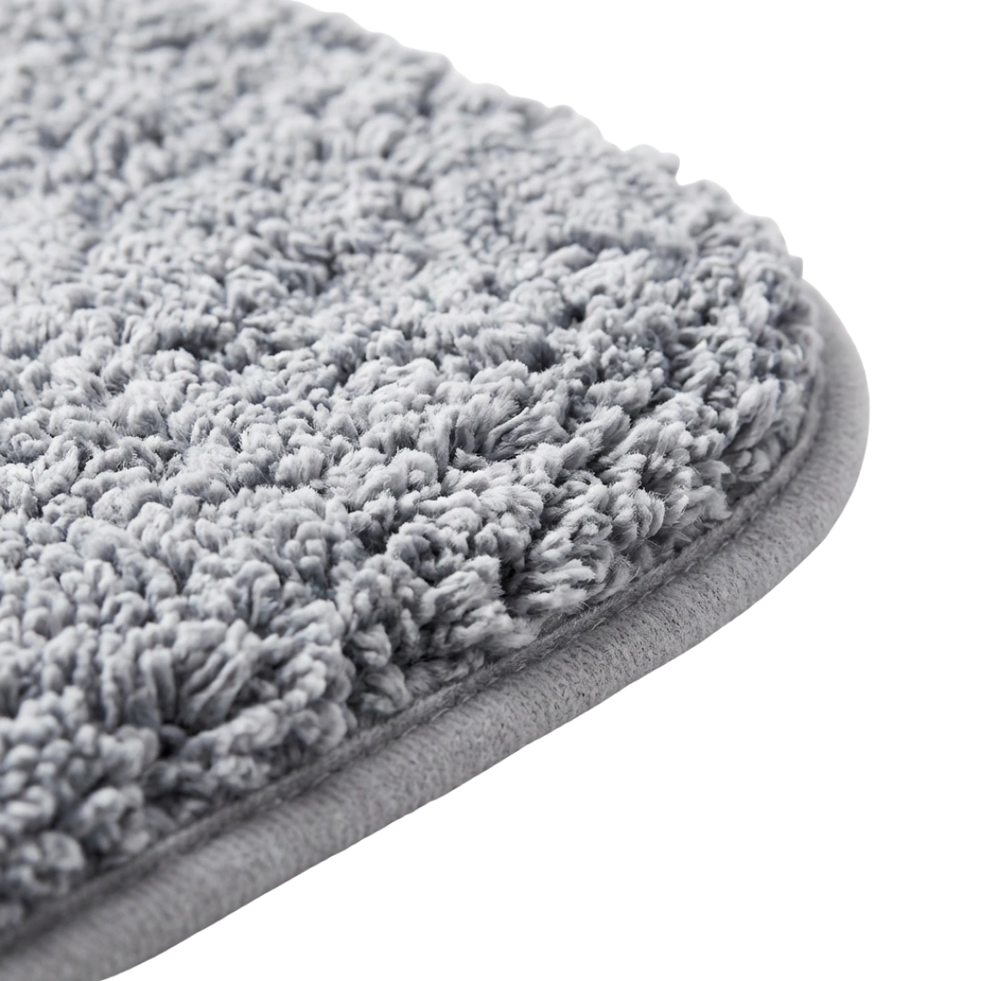Puppywarmer Fleece Inserts,"Close-up of gray fleece insert edge"