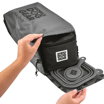 Mobile Dog Gear Dine Away® Food Set,"Gray zip travel case with pouch and collapsible dog bowls"