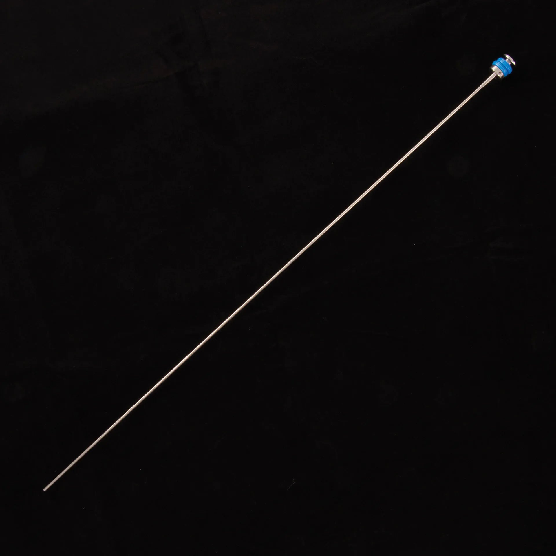 ET Syringe gun from IMV,"Long metal rod with blue capped fitting"