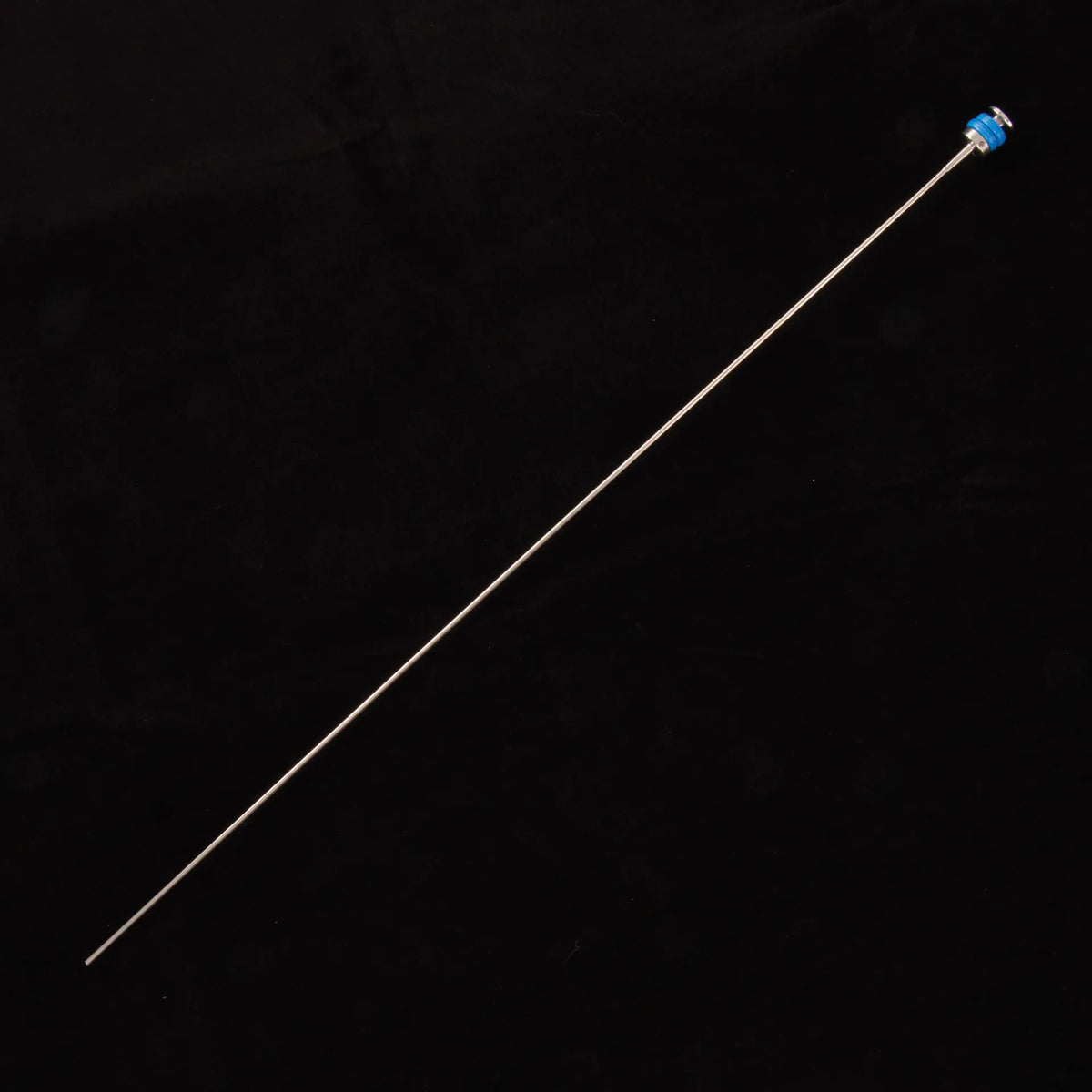 ET Syringe gun from IMV,"Long metal rod with blue capped fitting"