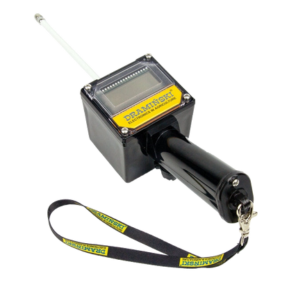 Draminski Dog Ovulation Detector,"Handheld detector with display, probe, and wrist strap"
