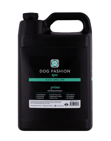 Primo Clarifying Shampoo,"Black handled shampoo jug with front label"