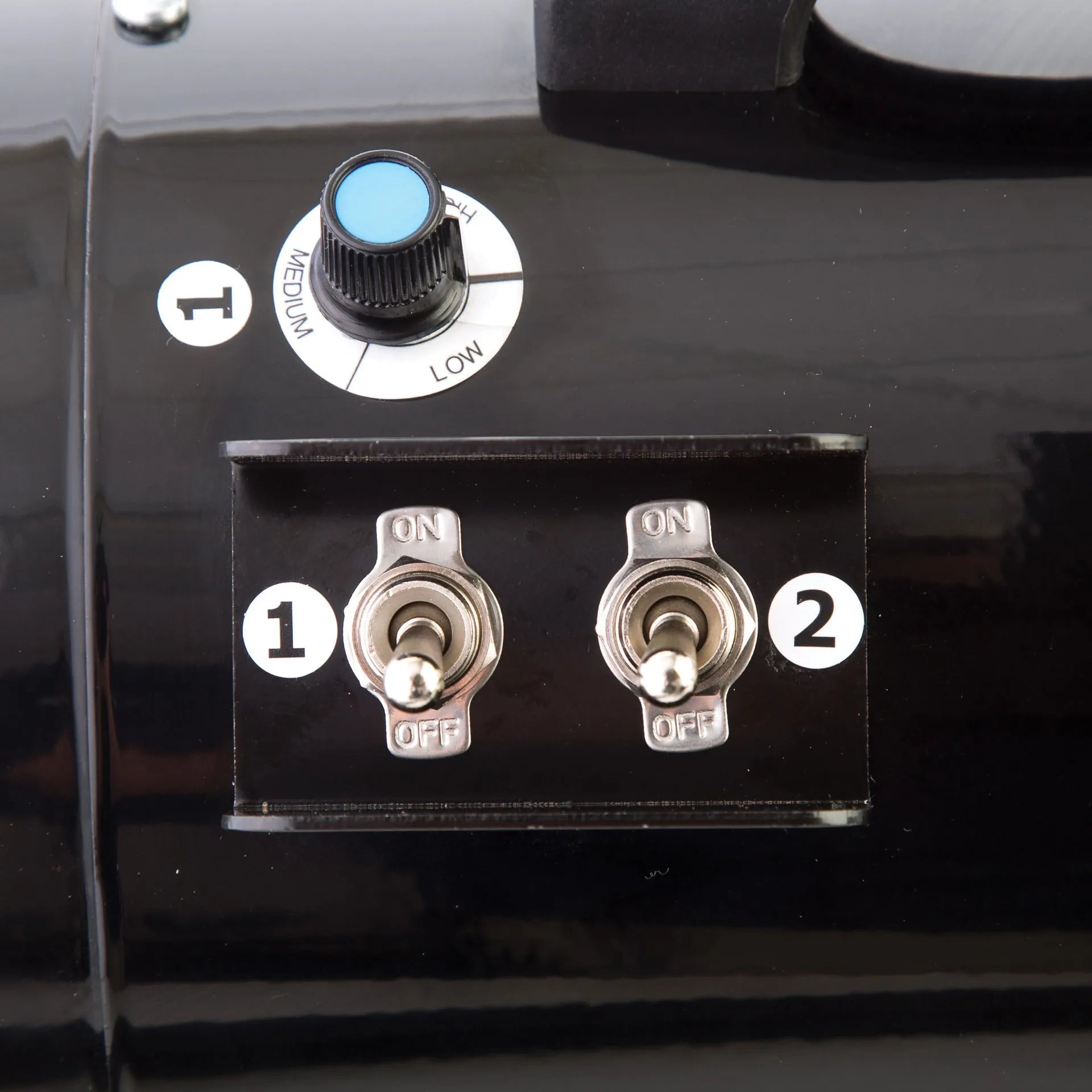 Metro Air Force® Master Blaster® Pet Dryer,"Close-up of control knob and two toggle switches"