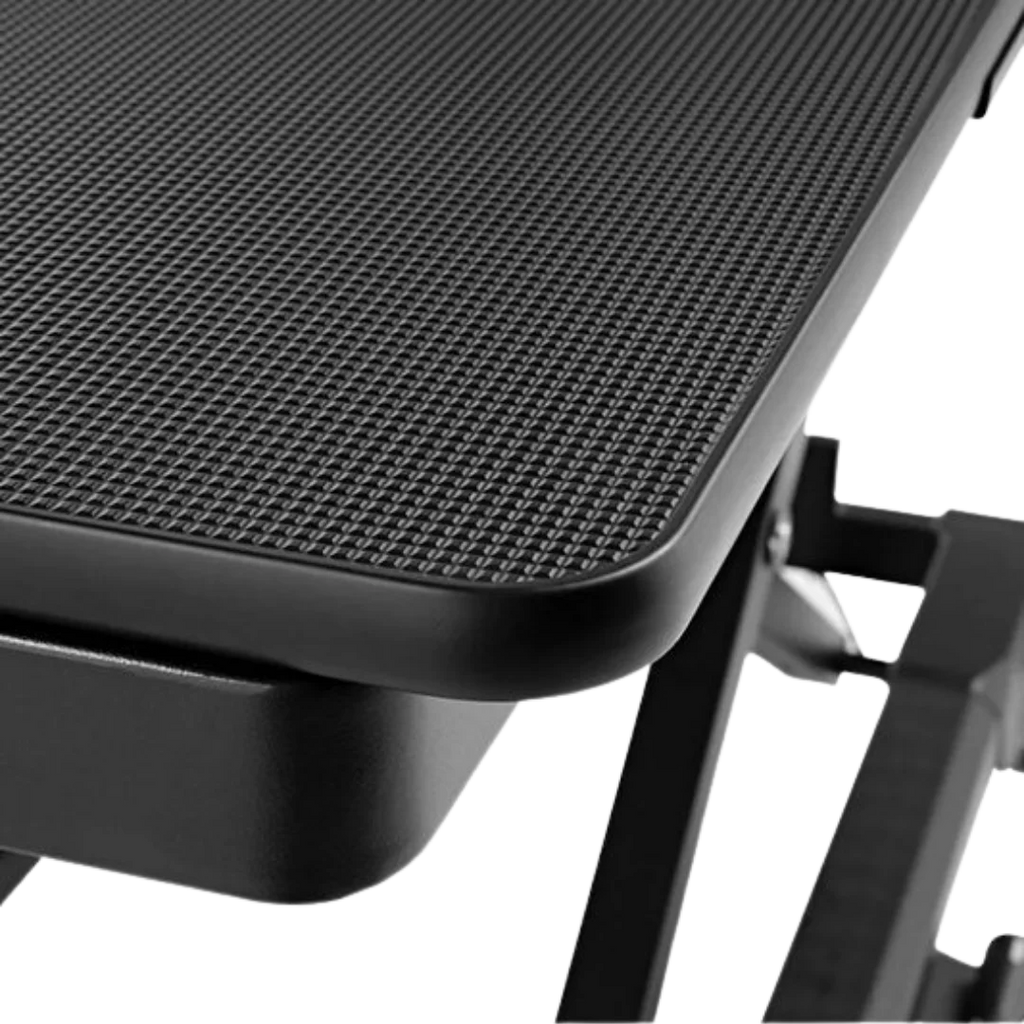 "50"" Dog Grooming 908 Electric Table without Drawer by Waggz","Close-up of textured tabletop corner and frame"