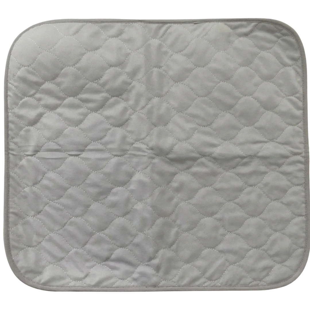 Puppywarmer Incubator Pee Pad,"Gray quilted square pad with rounded corners"